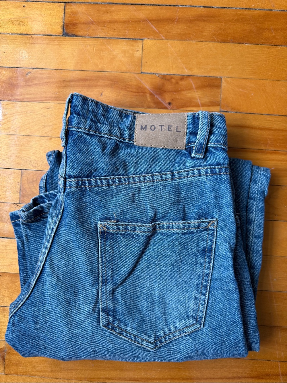 Motel low rise straight jeans size 26 - Picture 4 of 5